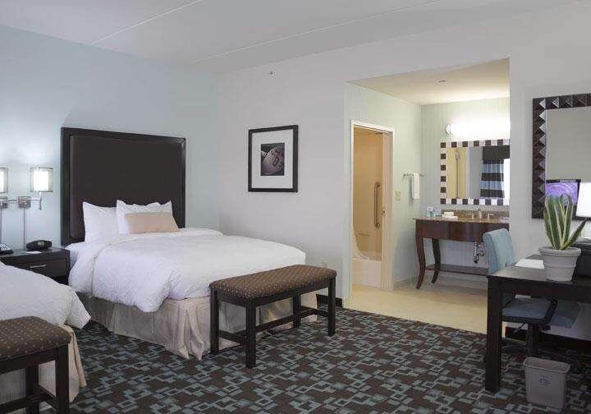 Hampton Inn & Suites Nashville at Opryland Eksteriør bilde