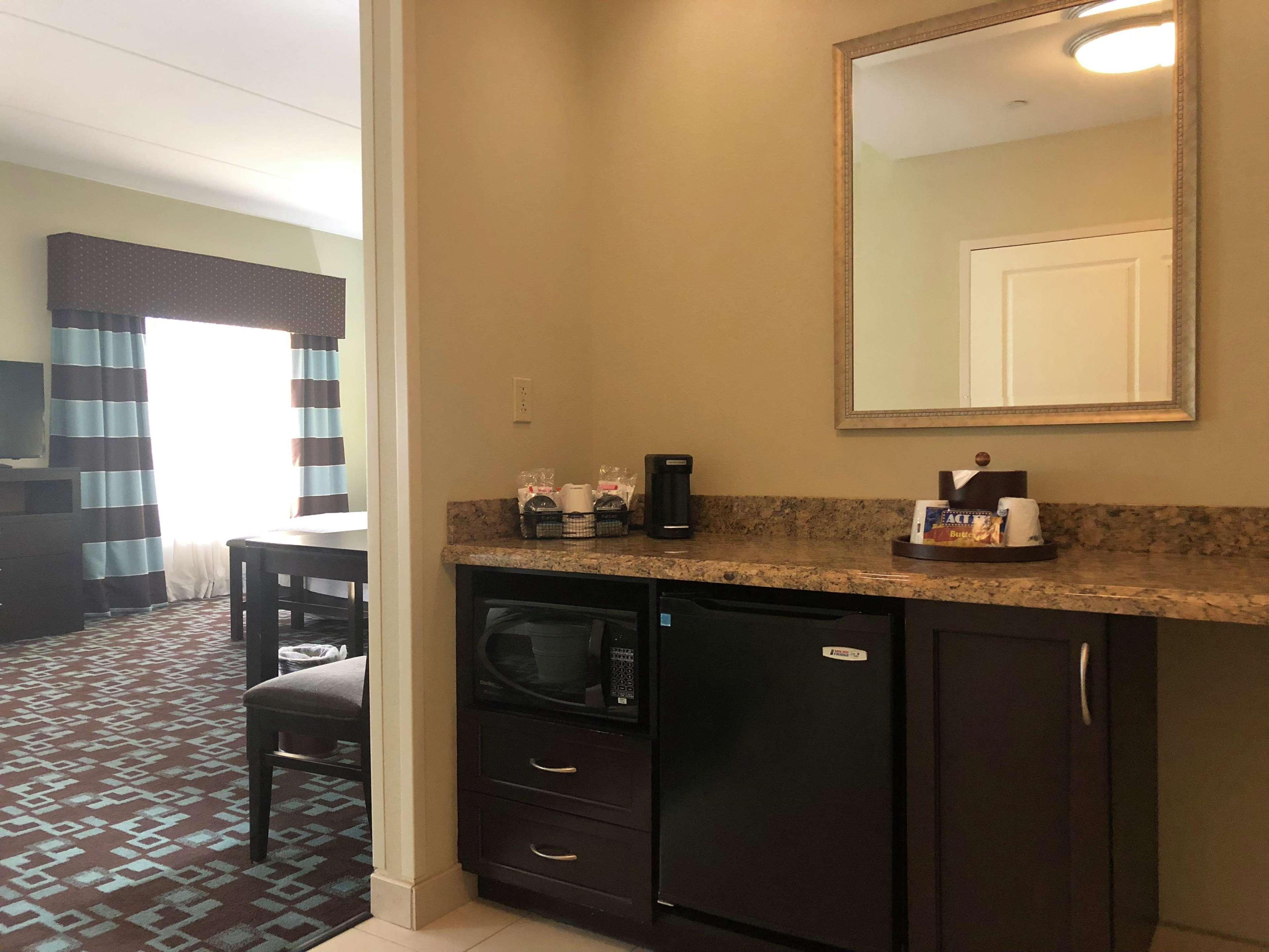 Hampton Inn & Suites Nashville at Opryland Eksteriør bilde