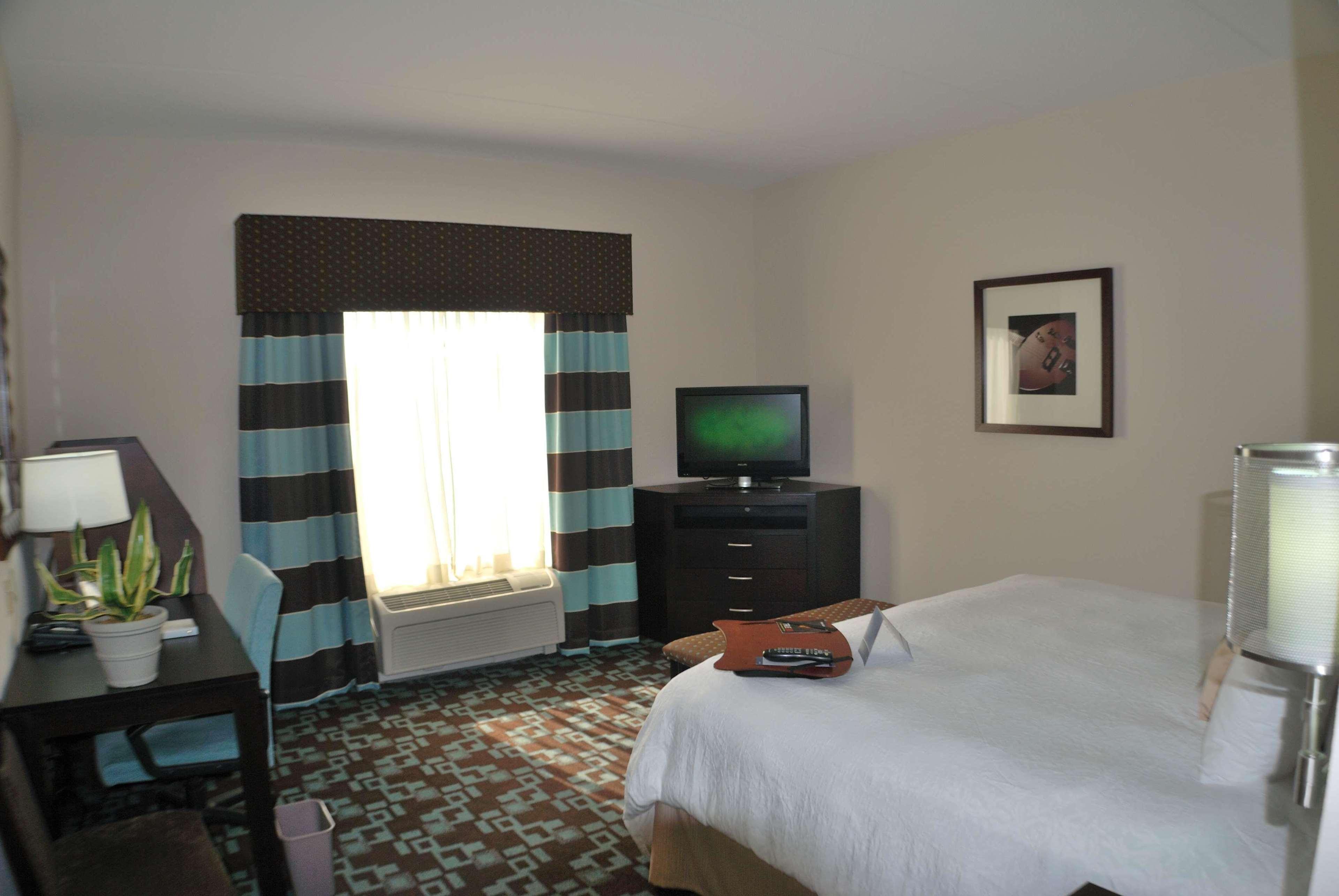 Hampton Inn & Suites Nashville at Opryland Rom bilde