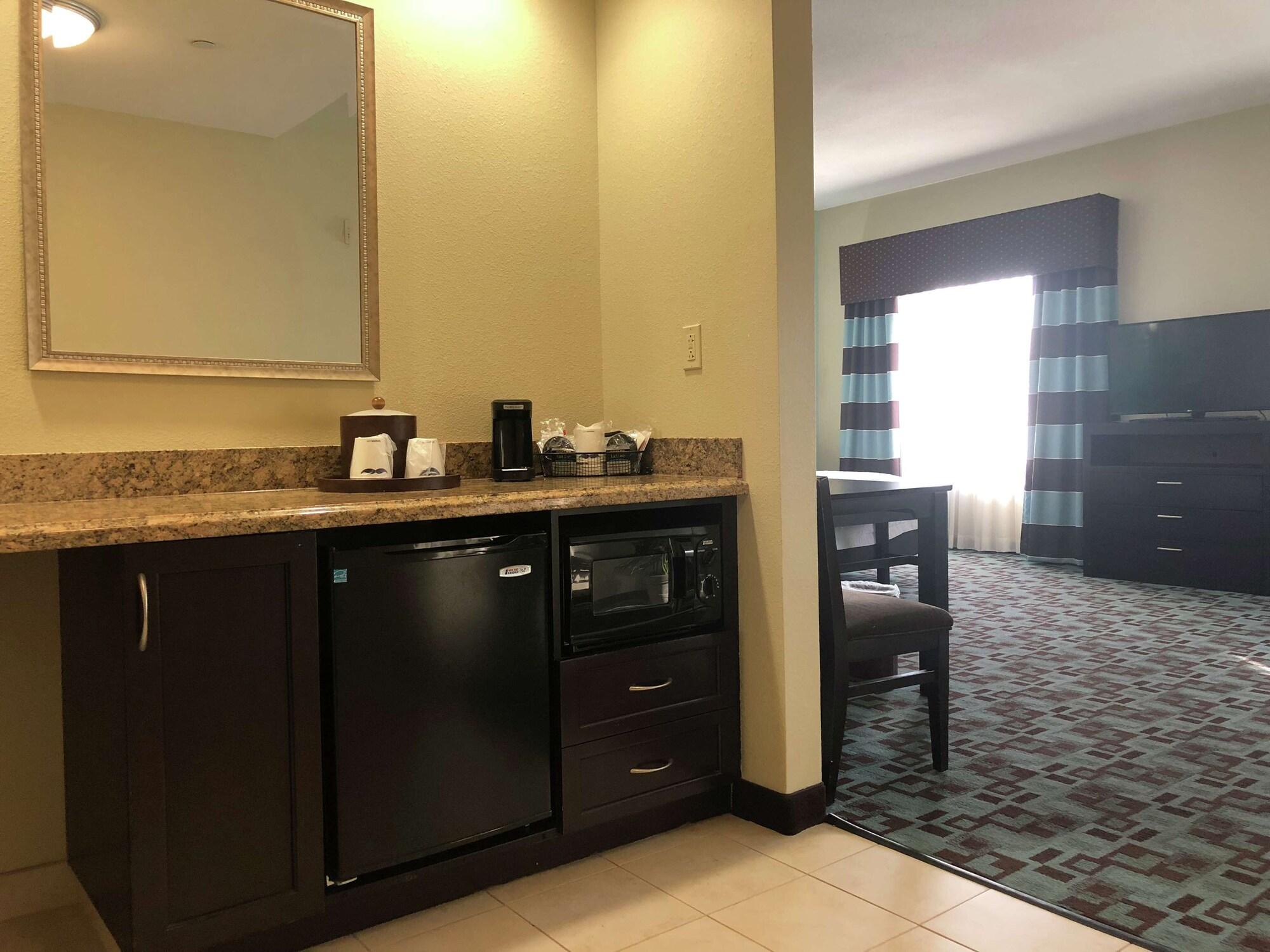Hampton Inn & Suites Nashville at Opryland Eksteriør bilde
