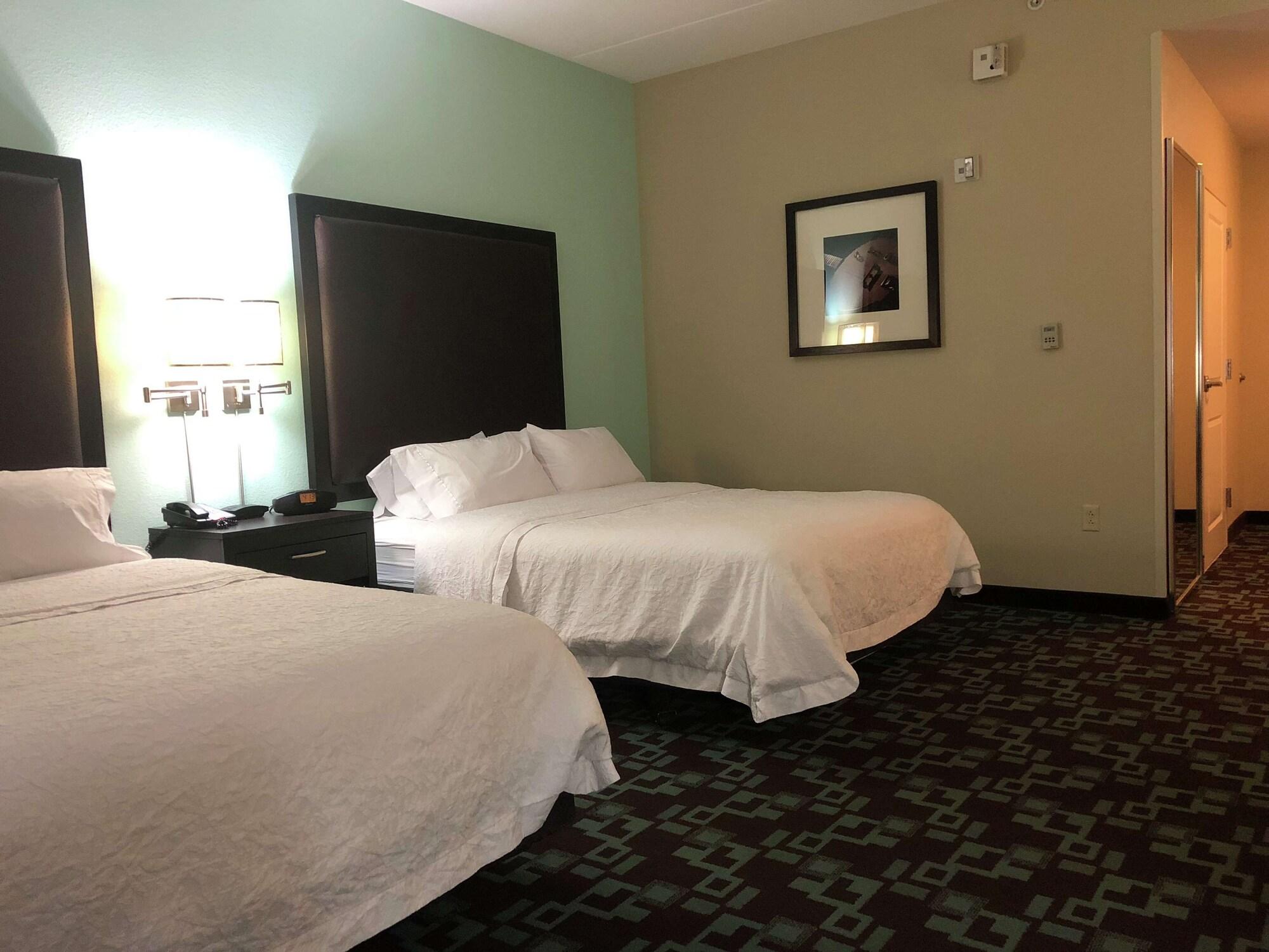 Hampton Inn & Suites Nashville at Opryland Eksteriør bilde